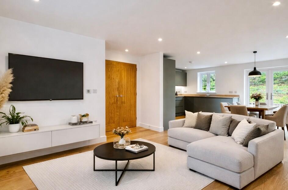 4 bed property in Sunniholme, Threemilestone